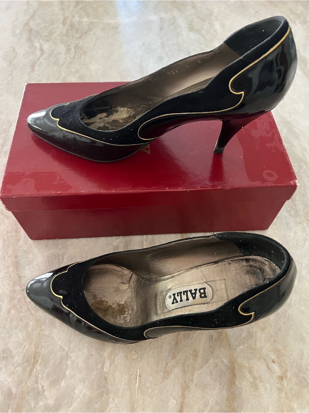 Bally Black Patent Leather Pointed Toe Pumps with Gold Piping